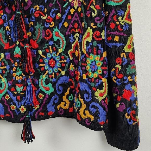 Michael Simon Embroidered Collared Cardigan with Tassels 1992 Vintage - Picture 5 of 13
